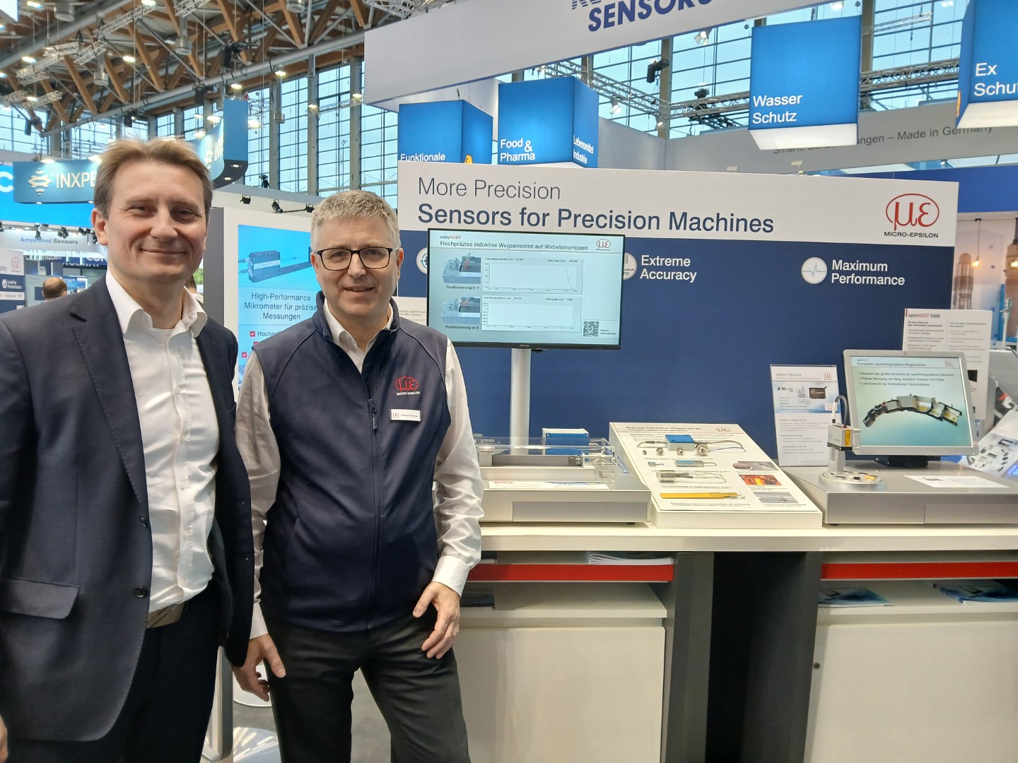 Przemysław Degórski i Thomas Birchinger Micro-Epsilon